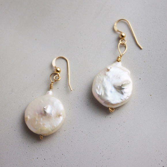 Gold Fill Freshwater Pearl Drop Earrings - Picture 1 of 1